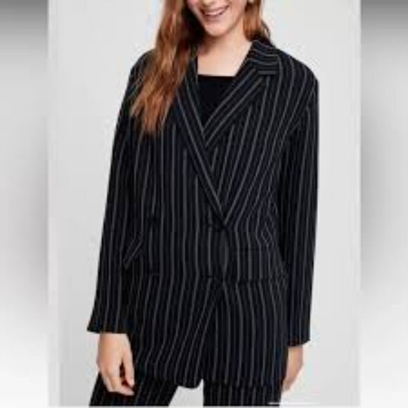 Wilfred Cherrelle Black & White Pin Striped Double Breasted Blazer Size S - Picture 1 of 8